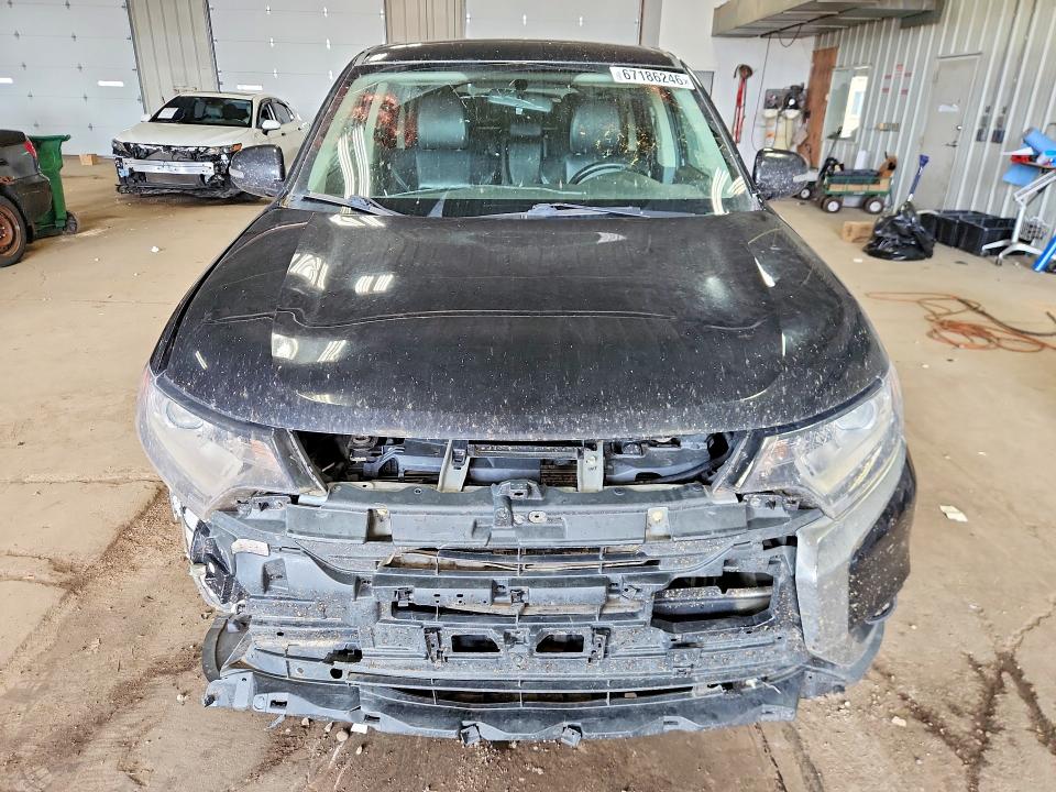Photo 5 from auction – 2019 MITSUBISHI OUTLANDER with VIN JA4AZ3A31KZ044103