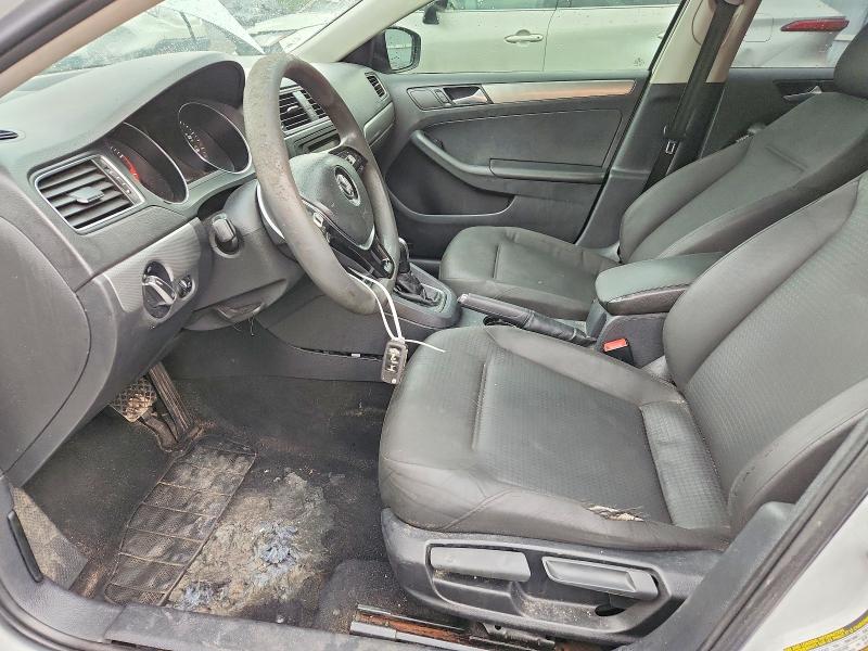 Photo 7 from auction – 2015 VOLKSWAGEN JETTA with VIN 3VWD17AJ1FM257573