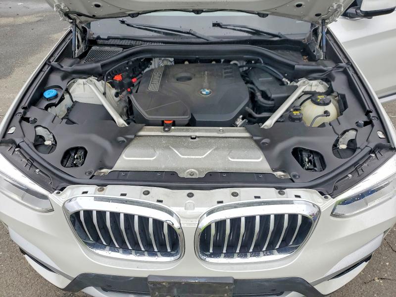 Photo 11 from auction – 2018 BMW X3 with VIN 5UXTR9C54JLC75628