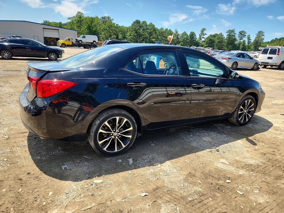 Photo 3 from auction – 2017 TOYOTA COROLLA with VIN 2T1BURHE6HC844417