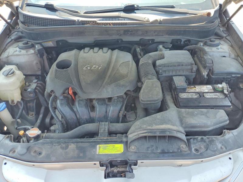 Photo 11 from auction – 2011 HYUNDAI SONATA with VIN 5NPEB4AC2BH263063