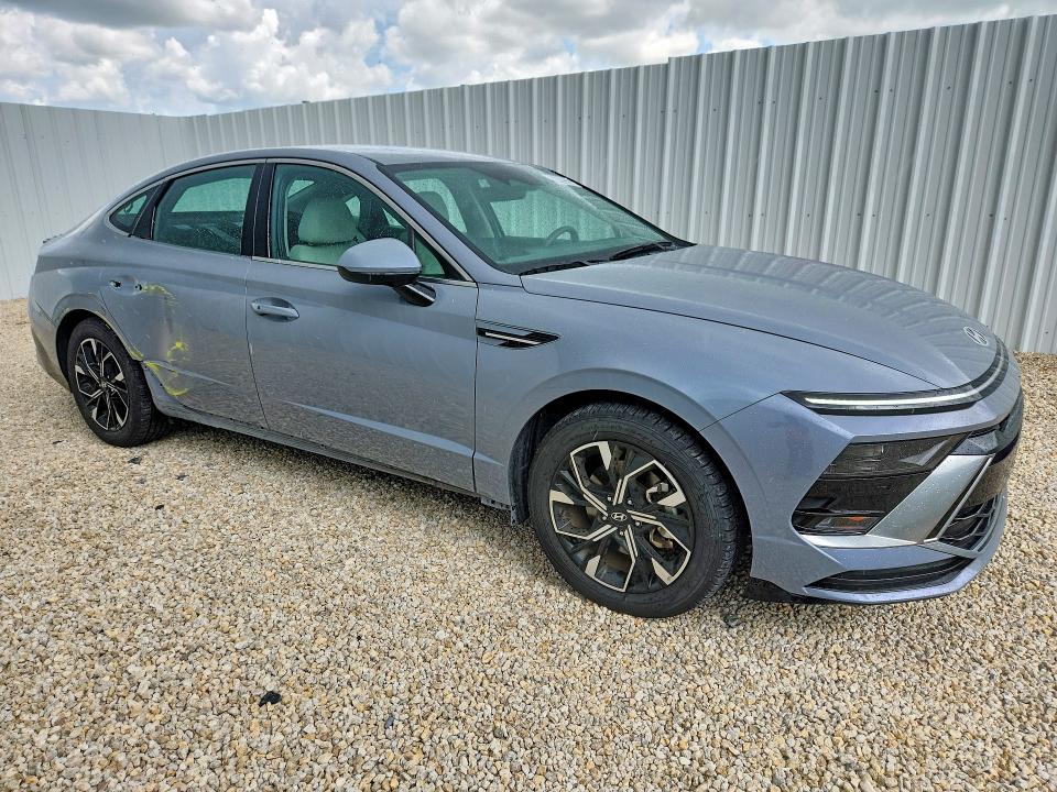 Photo 4 from auction – 2025 HYUNDAI SONATA with VIN KMHL64JA0SA429366