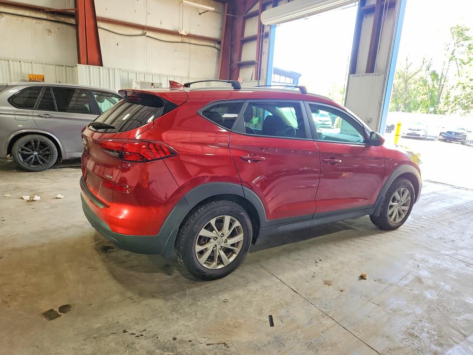 Photo 3 from auction – 2021 HYUNDAI TUCSON with VIN KM8J3CA47MU332607