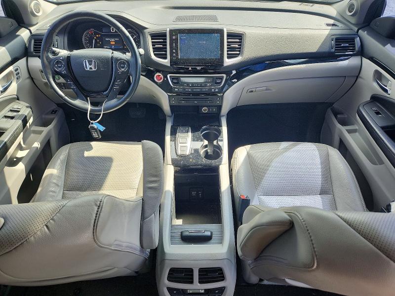 Photo 8 from auction – 2016 HONDA PILOT with VIN 5FNYF6H06GB105811