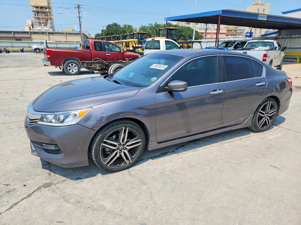 HONDA ACCORD 2017 с VIN 1HGCR2F54HA259843 - Снимка от търг