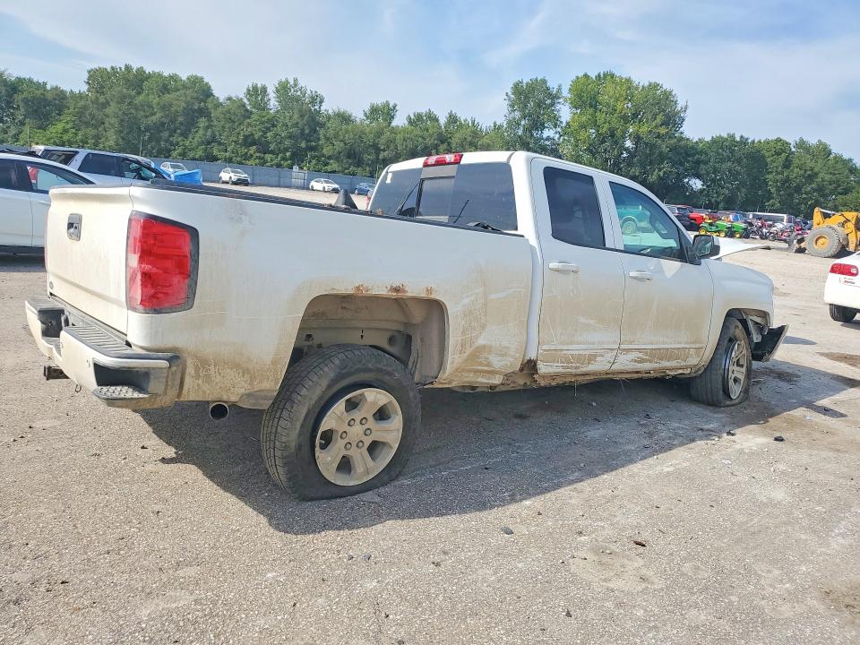 Снимка 3 от търг – 2016 CHEVROLET SILVERADO с VIN 1GCVKREC1GZ104154
