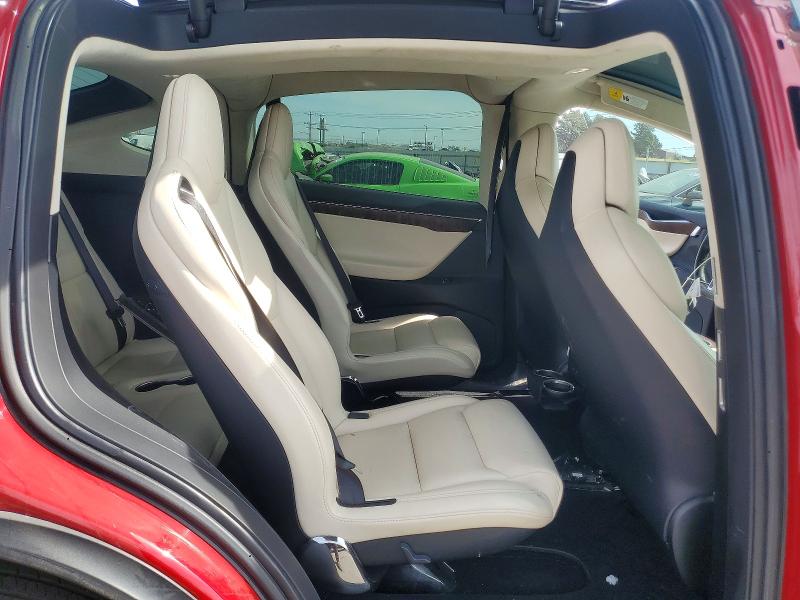Photo 11 from auction – 2018 TESLA MODEL X with VIN 5YJXCBE44JF095534