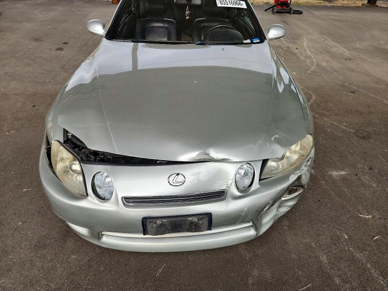 Photo 11 from auction – 1999 LEXUS SC with VIN JT8CH32Y1X1002711
