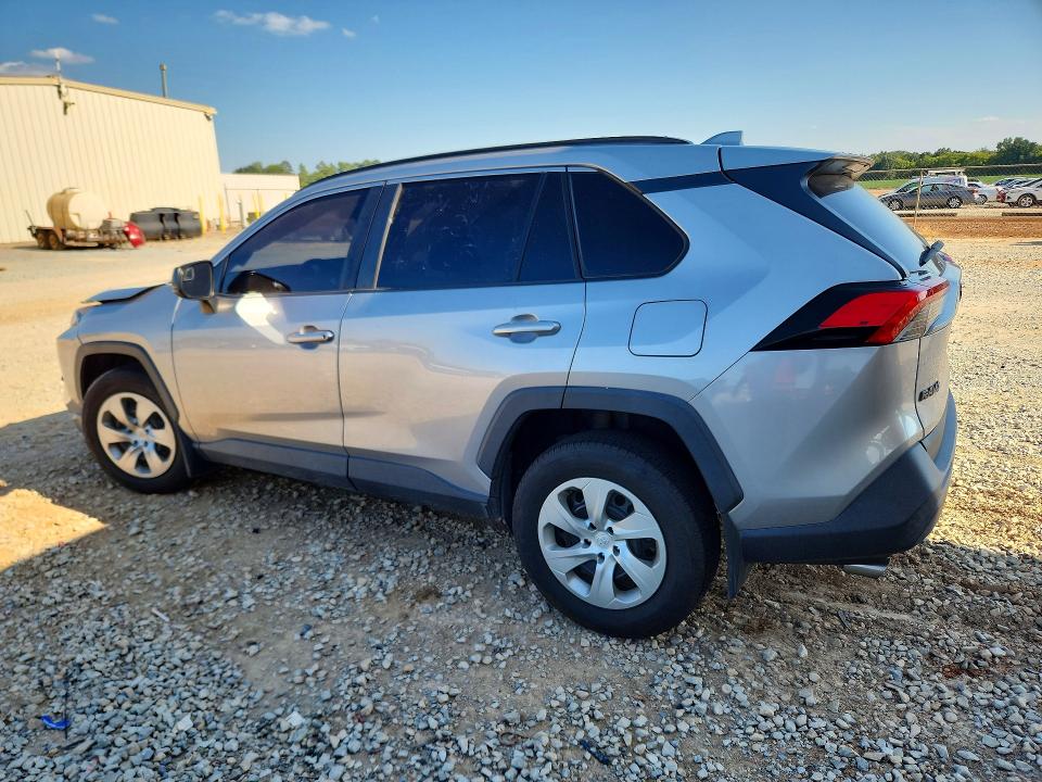 Photo 2 from auction – 2021 TOYOTA RAV4 with VIN 2T3H1RFV9MC124343