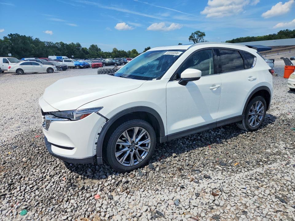 MAZDA CX-5 2021 z numerem VIN JM3KFADM1M0304302 - Zdjęcie z aukcji