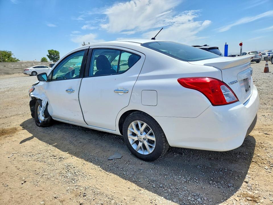 Photo 2 from auction – 2018 NISSAN VERSA with VIN 3N1CN7AP5JL878422