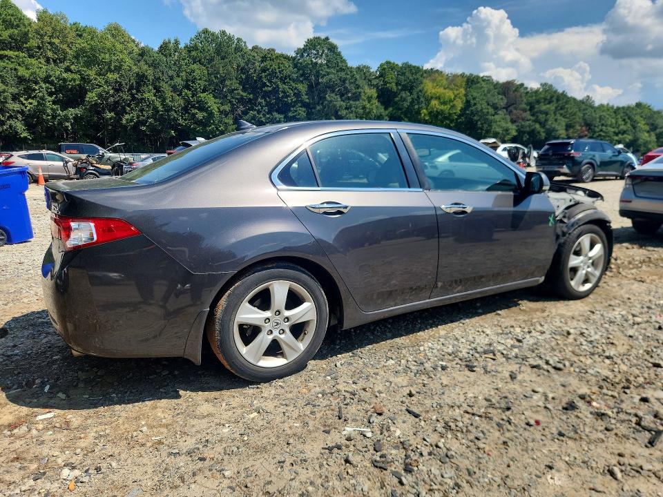 Photo 3 from auction – 2010 ACURA TSX with VIN JH4CU2F61AC001858