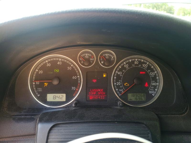 Photo 9 from auction – 2003 VOLKSWAGEN PASSAT with VIN WVWTH63B73P051724
