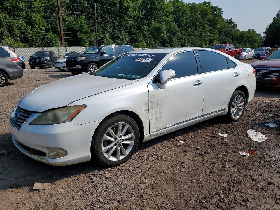 LEXUS ES 2010 with VIN JTHBK1EG6A2413821 - Photo from auction