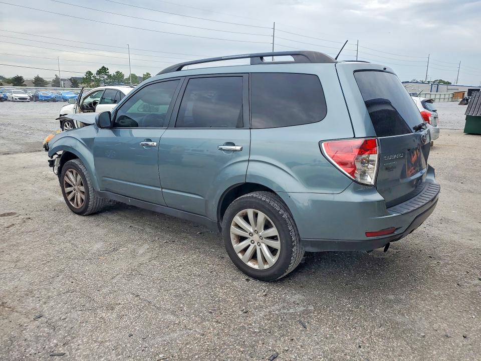 Photo 2 from auction – 2012 SUBARU FORESTER with VIN JF2SHBEC9CH445859