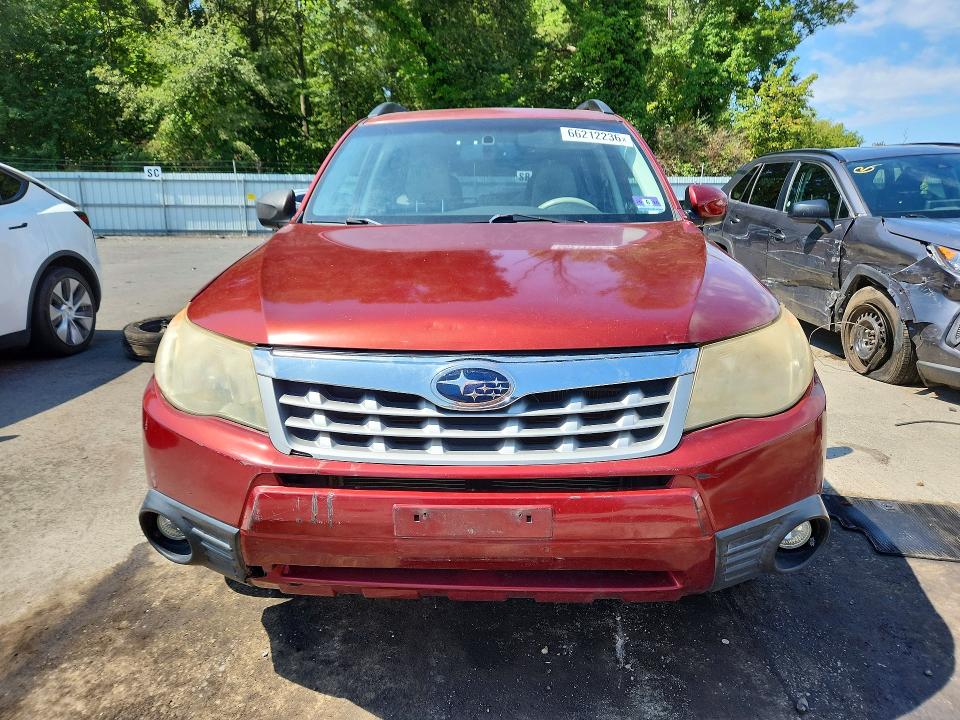 Photo 5 from auction – 2012 SUBARU FORESTER with VIN JF2SHADC6CH412894