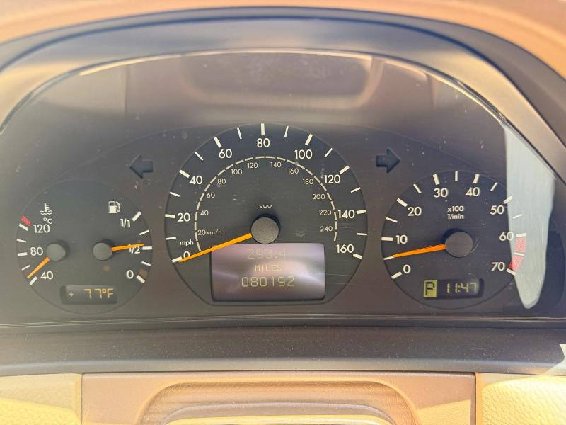 Photo 8 from auction – 2000 MERCEDES-BENZ E with VIN WDBJF70J7YB018627