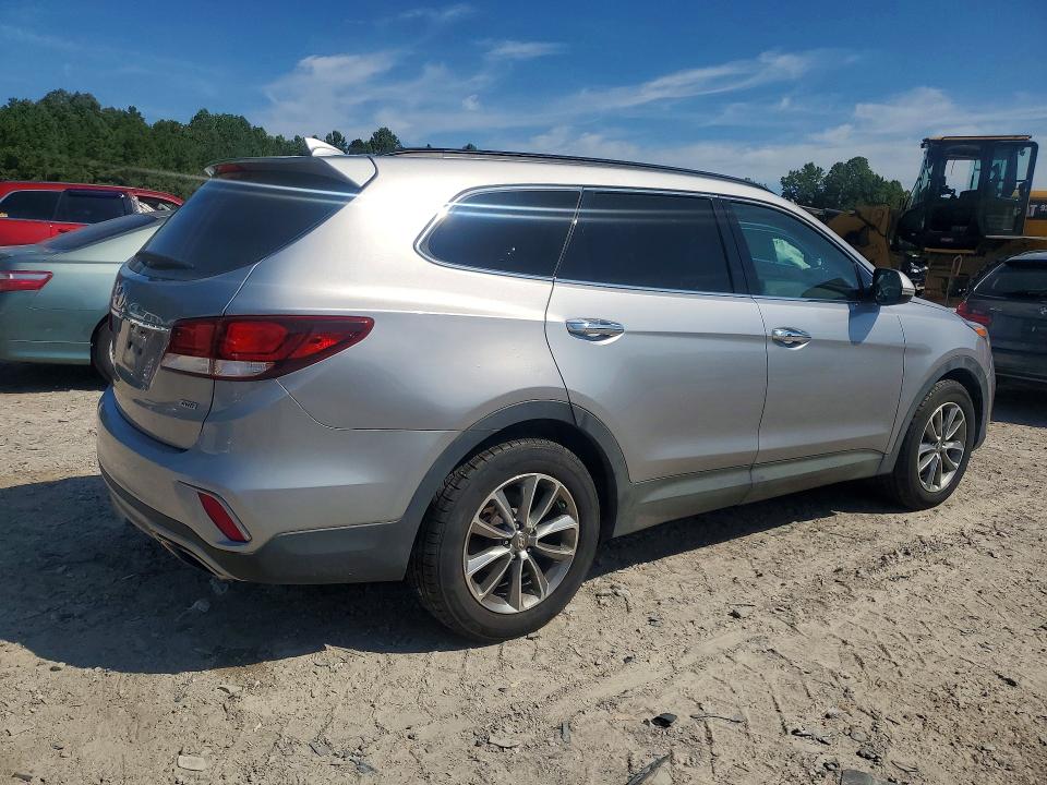 Photo 3 from auction – 2018 HYUNDAI SANTA FE with VIN KM8SNDHF1JU260536