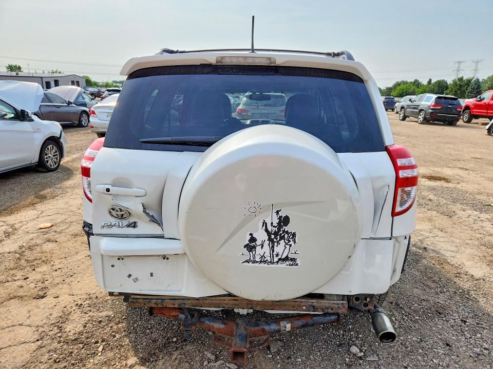 Photo 6 from auction – 2012 TOYOTA RAV4 with VIN 2T3YK4DV3CW015120