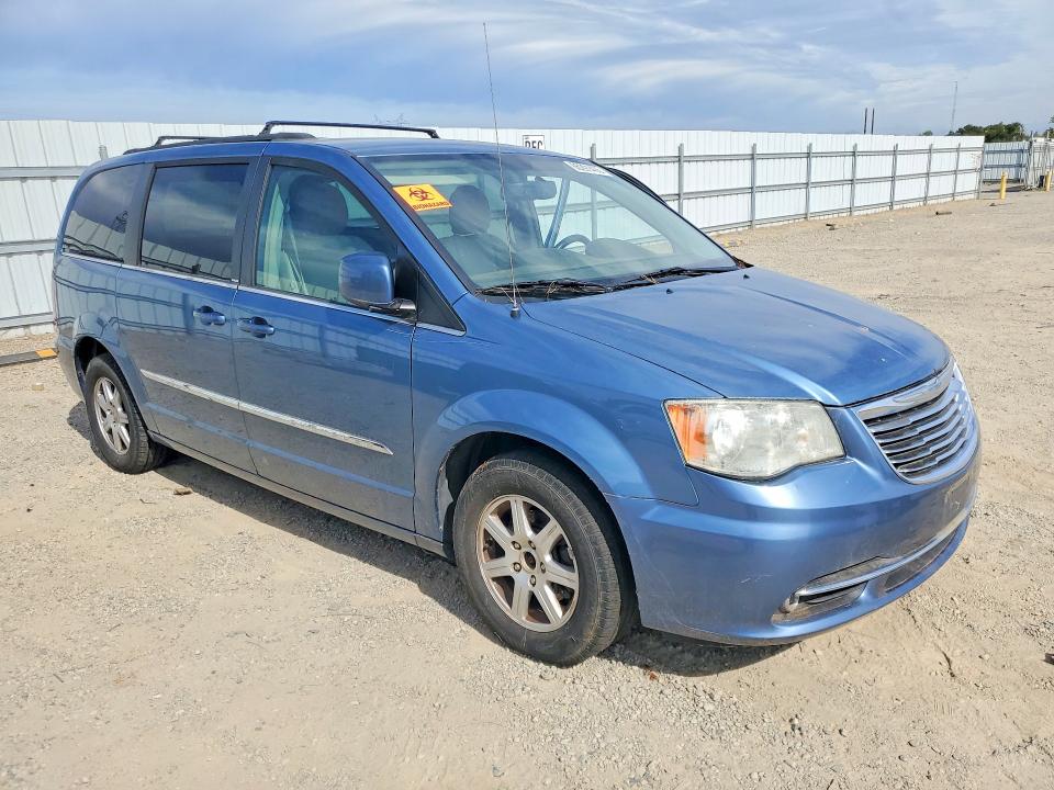 Photo 4 from auction – 2012 CHRYSLER TOWN & COUNTRY with VIN 2C4RC1BG5CR200722