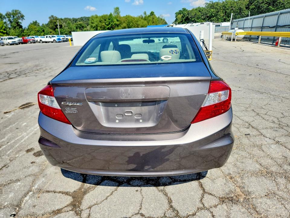 Photo 6 from auction – 2012 HONDA CIVIC with VIN 19XFB2F86CE027258