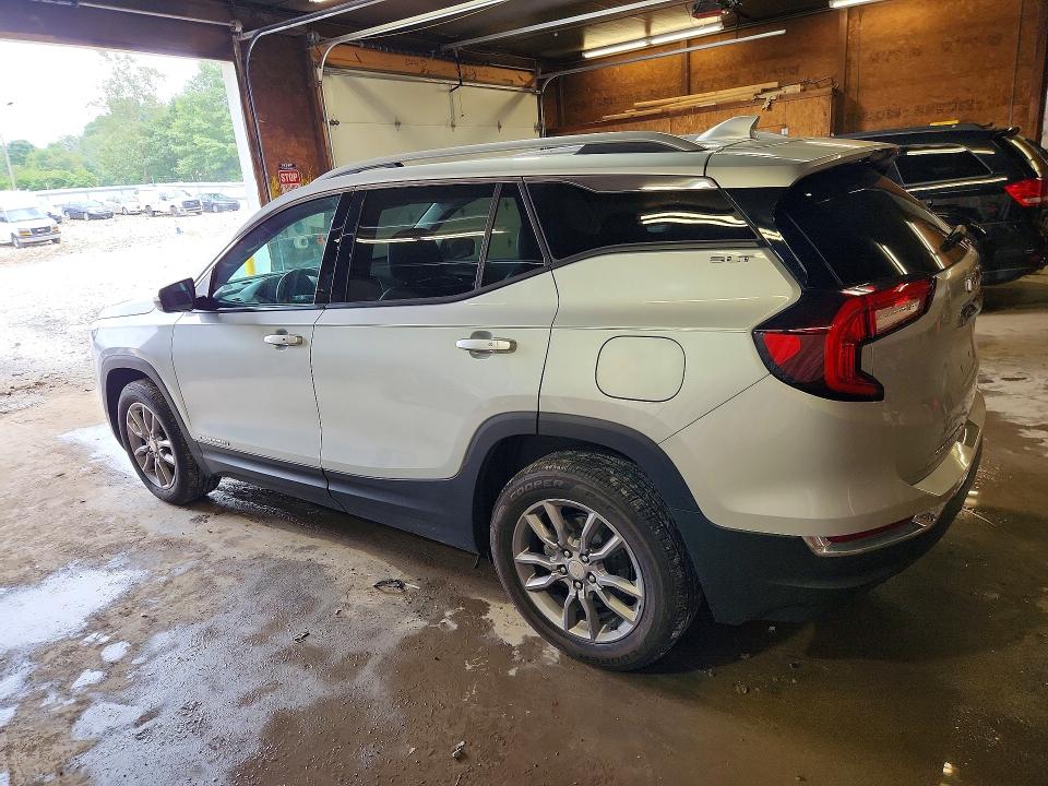 Photo 2 from auction – 2022 GMC TERRAIN with VIN 3GKALVEV5NL141139