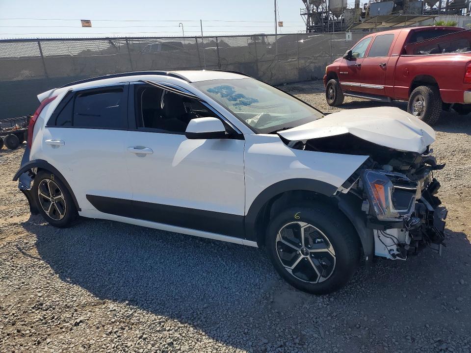 Photo 4 from auction – 2026 KIA NIRO with VIN KNDCP3LE9T5378701