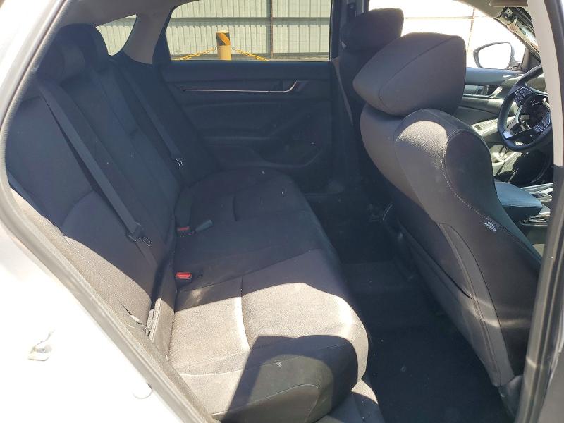 Photo 10 from auction – 2018 HONDA ACCORD with VIN 1HGCV1F17JA084934