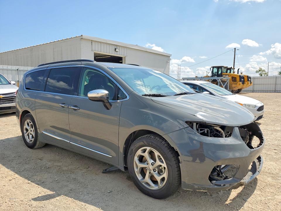 Photo 4 from auction – 2023 CHRYSLER PACIFICA with VIN 2C4RC1GG2PR606116