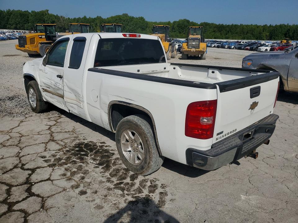 Photo 2 from auction – 2010 CHEVROLET SILVERADO with VIN 1GCSCSE02AZ289402