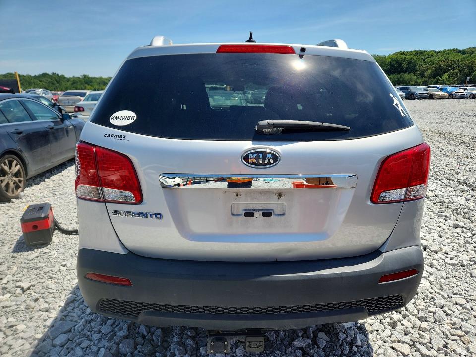 Photo 6 from auction – 2013 KIA SORENTO with VIN JTMZD31V476045957