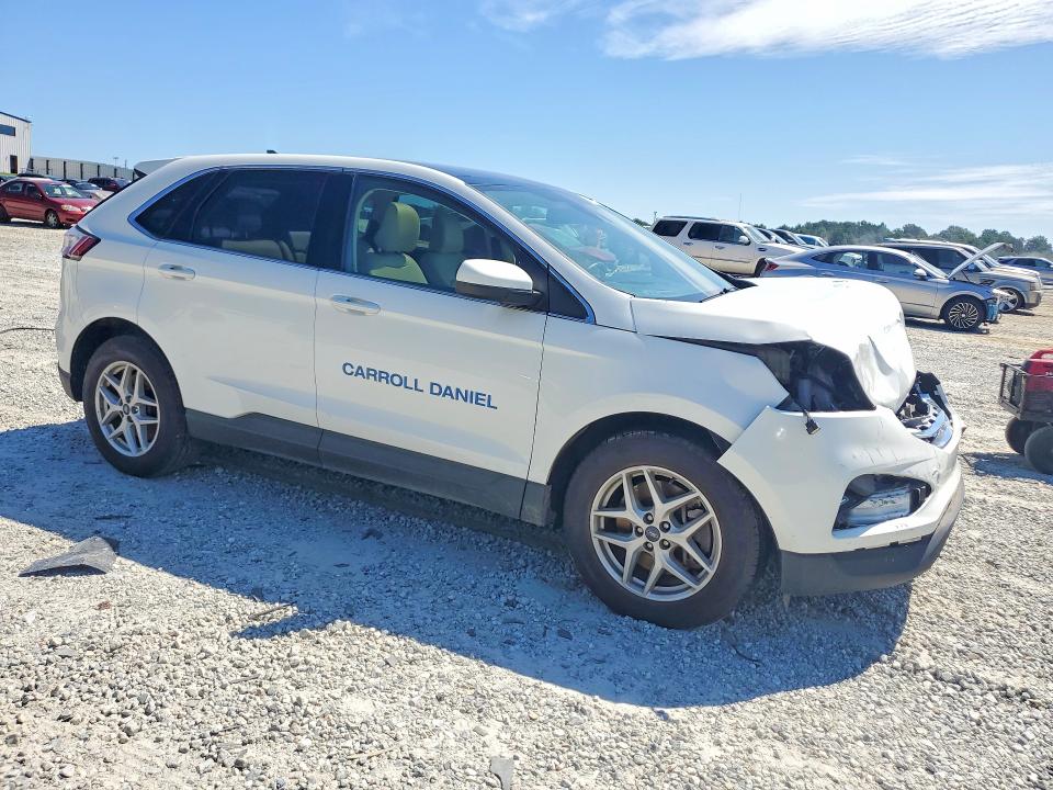 Photo 4 from auction – 2022 FORD EDGE with VIN 2FMPK4J91NBA73781