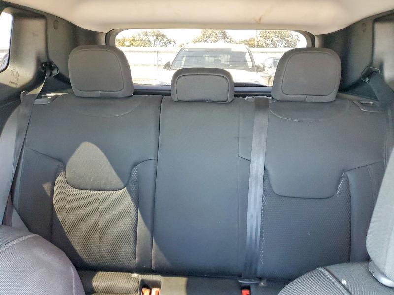 Photo 10 from auction – 2018 JEEP RENEGADE with VIN ZACCJABBXJPJ20072