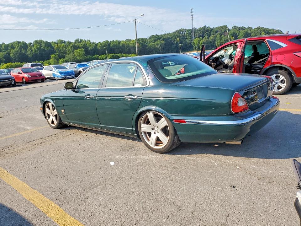 Photo 2 from auction – 2006 JAGUAR XJR with VIN SAJWA73C26TH04301