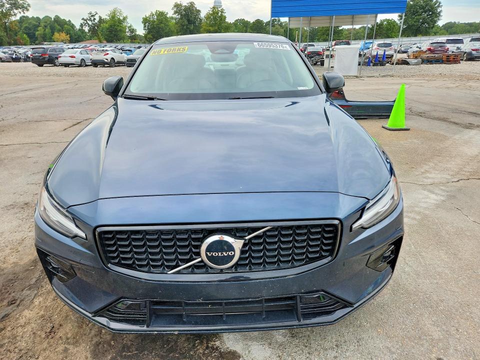 Photo 5 from auction – 2024 VOLVO S60 with VIN 7JRL12FK4RG294944