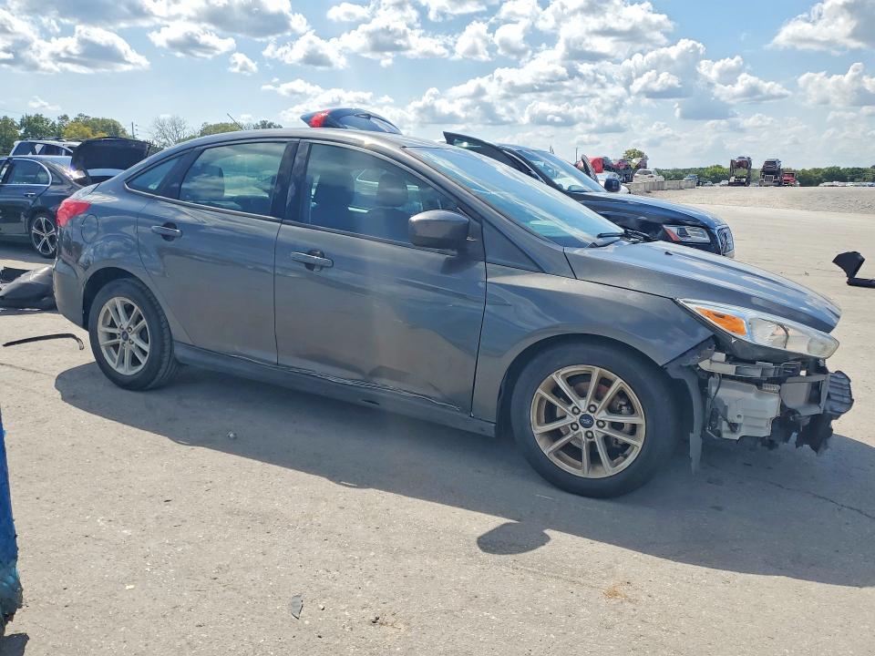 Photo 4 from auction – 2018 FORD FOCUS with VIN 1FADP3F27JL265642