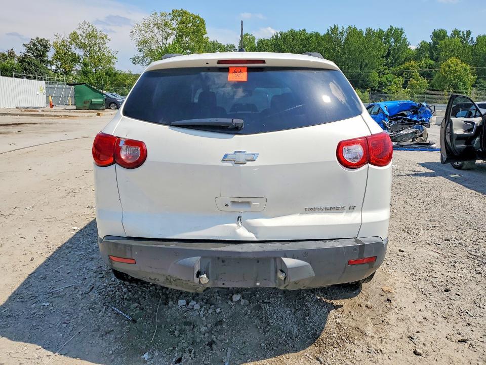 Photo 6 from auction – 2012 CHEVROLET TRAVERSE with VIN 1GNKRGEDXCJ201820