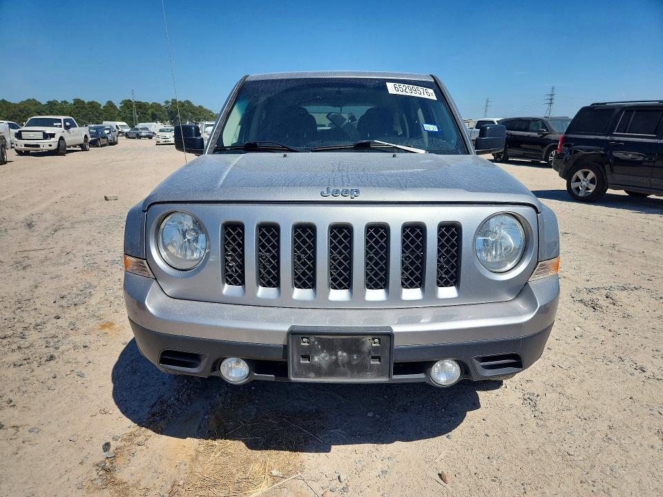 Photo 5 from auction – 2017 JEEP PATRIOT with VIN 1C4NJPBA9HD140649