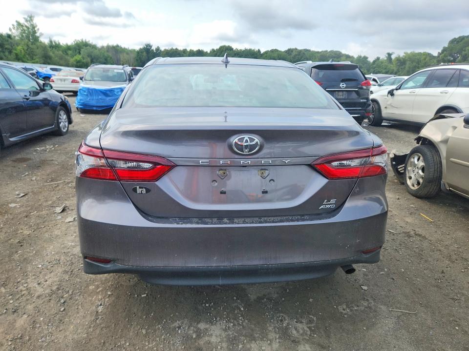 Photo 6 from auction – 2024 TOYOTA CAMRY with VIN 4T1C11BK4RU111599