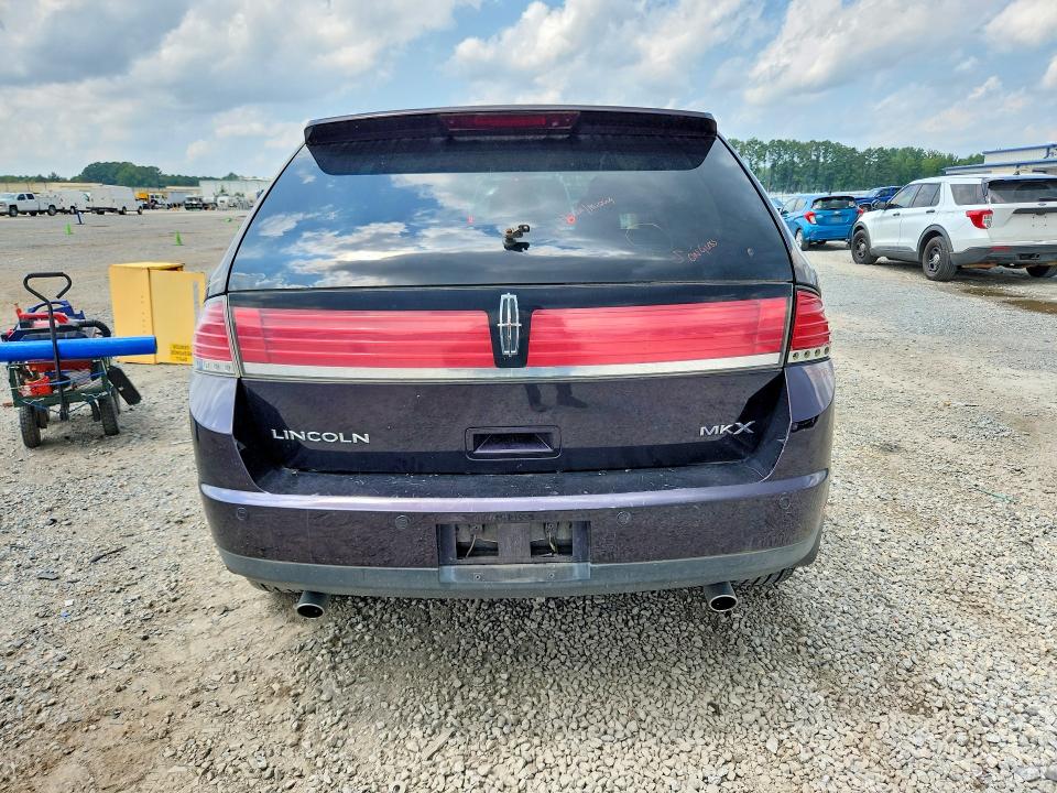 Photo 6 from auction – 2007 LINCOLN MKX with VIN 2LMDU68C57BJ05293