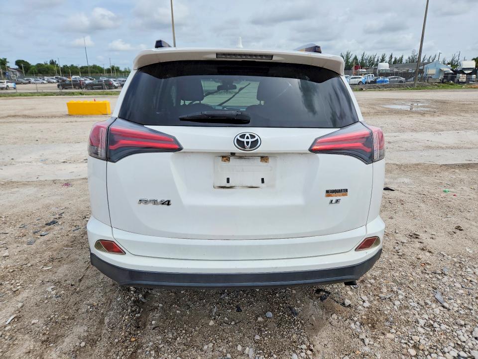Photo 6 from auction – 2018 TOYOTA RAV4 with VIN JTMZFREV3JJ164501