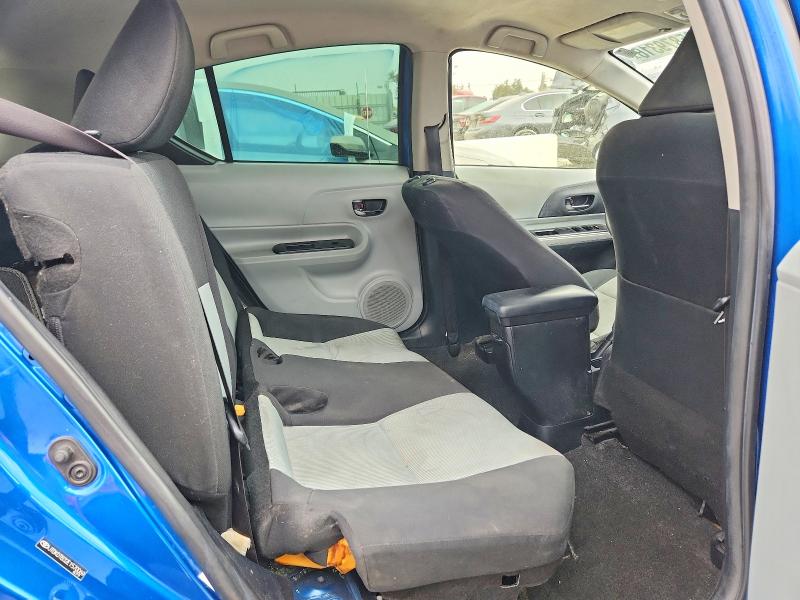 Photo 10 from auction – 2014 TOYOTA PRIUS C with VIN JTDKDTB32E1570069