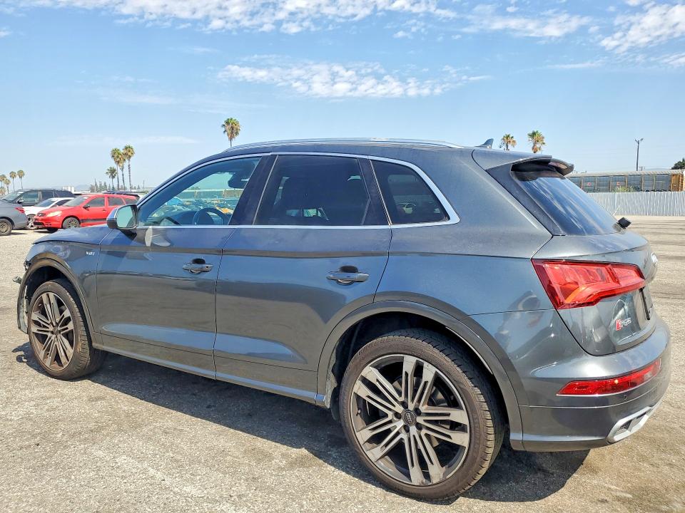 Photo 2 from auction – 2018 AUDI SQ5 with VIN WA1A4AFY2J2174101