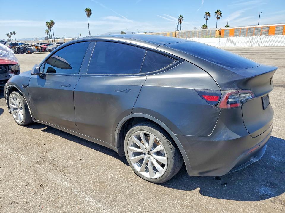 صورة رقم 2 من المزاد - 2021 TESLA MODEL Y مع VIN 5YJYGDEE2MF256996