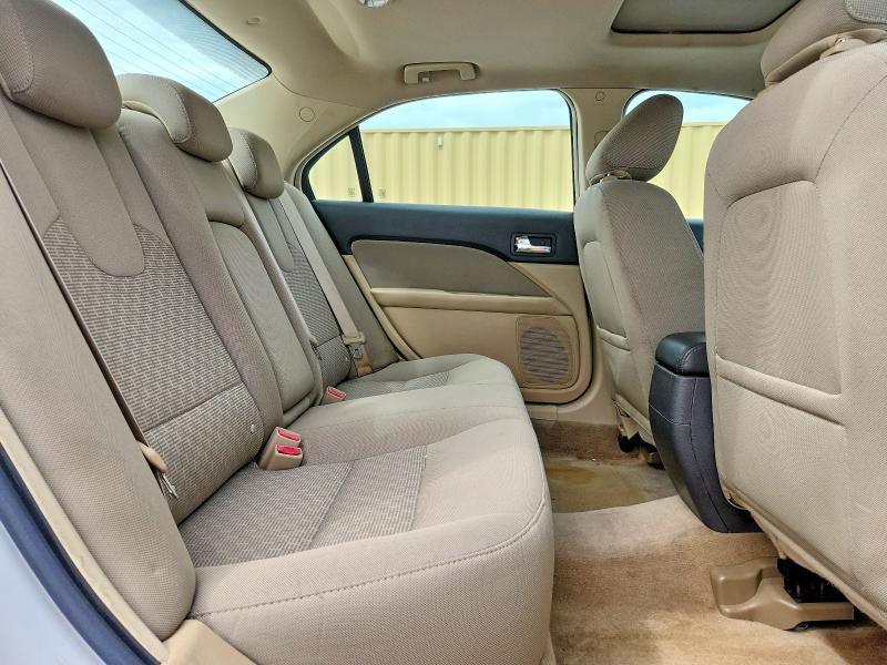Photo 10 from auction – 2010 FORD FUSION with VIN 3FAHP0HA2AR249242