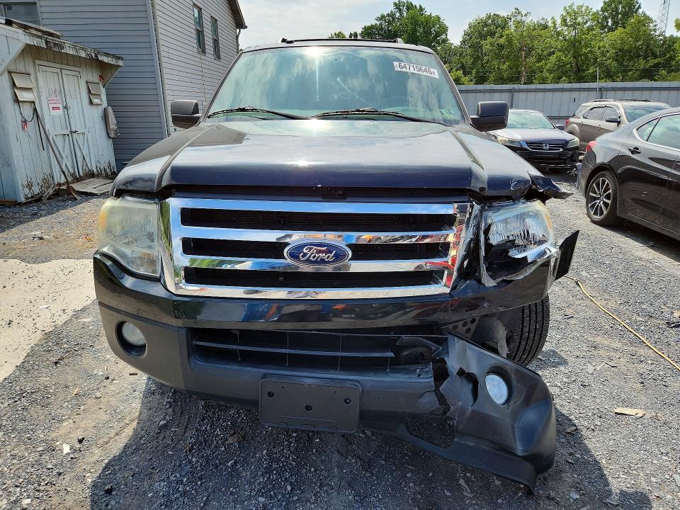 Photo 5 from auction – 2011 FORD EXPEDITION with VIN 1FMJU1G56BEF37831