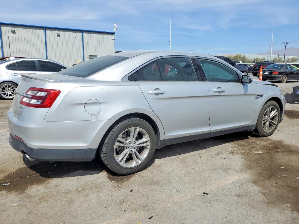 Photo 3 from auction – 2013 FORD TAURUS with VIN 1FAHP2E88DG125923