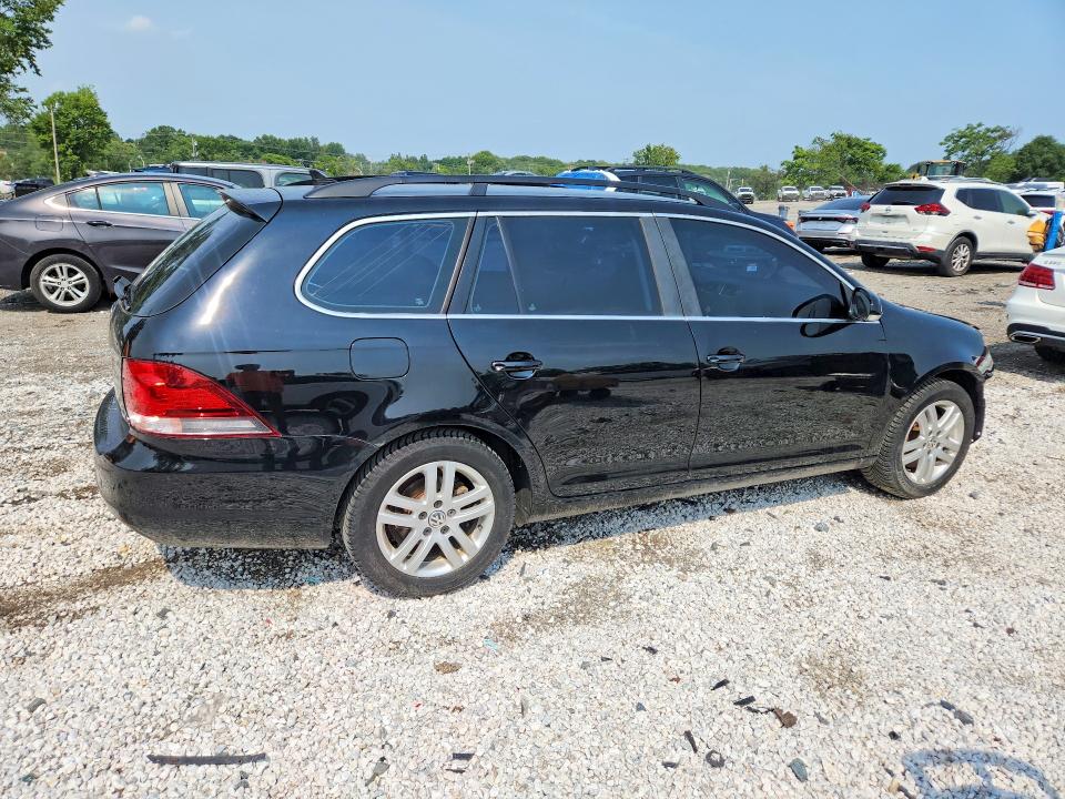 Photo 3 from auction – 2013 VOLKSWAGEN JETTA with VIN 3VWML7AJ8DM661297