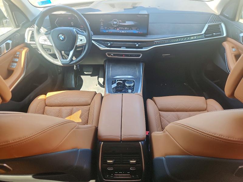 Photo 8 from auction – 2025 BMW X7 with VIN 5UX23EM09S9Y85156
