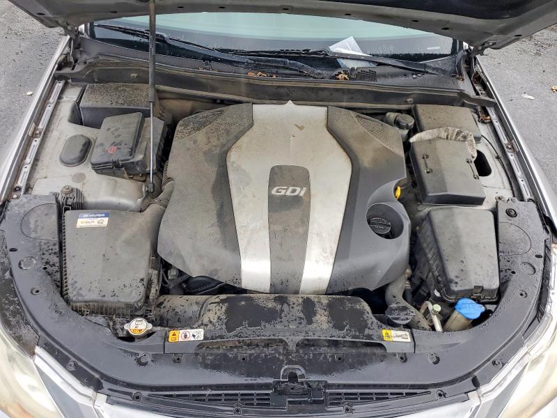 Photo 11 from auction – 2013 HYUNDAI GENESIS with VIN KMHGC4DD7DU229926